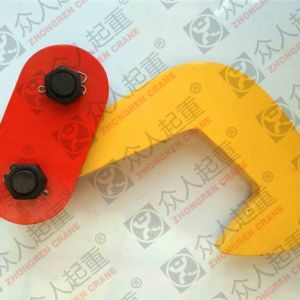 ���ؙC����