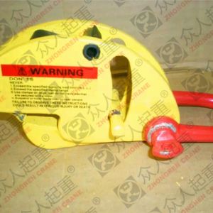 ���ؙC����